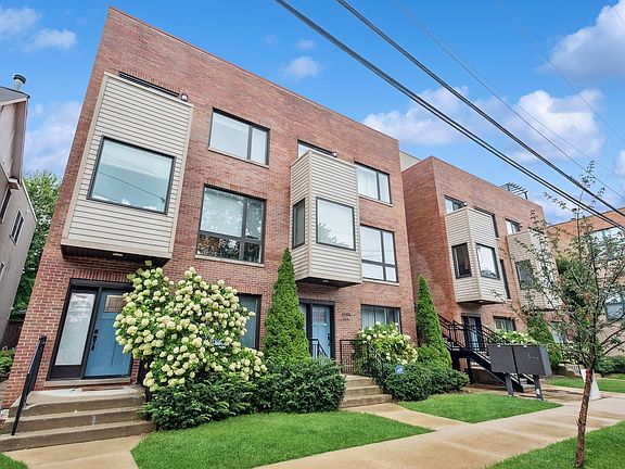 2nd image of 645 Custer Ave Unit 403