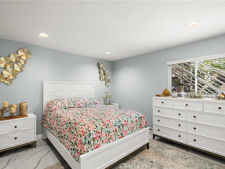 805 Ocean Ave — Photo 19