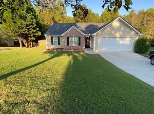 5425 Amber Cove Way, Flowery Branch, GA 30542