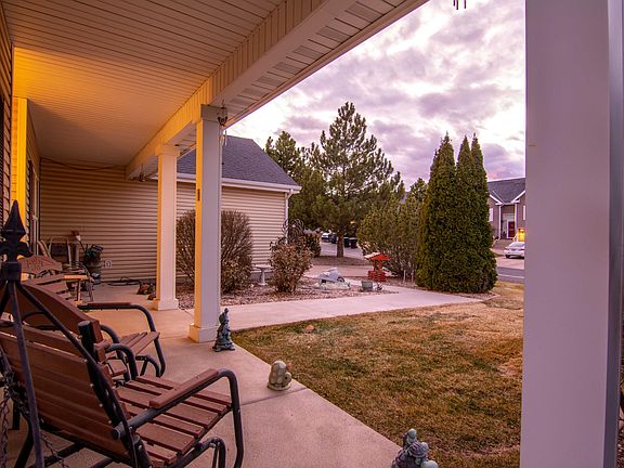 5th image of 354 N Tahquitz Dr
