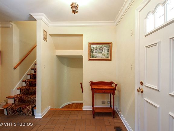2nd image of 14619 Emery Ln