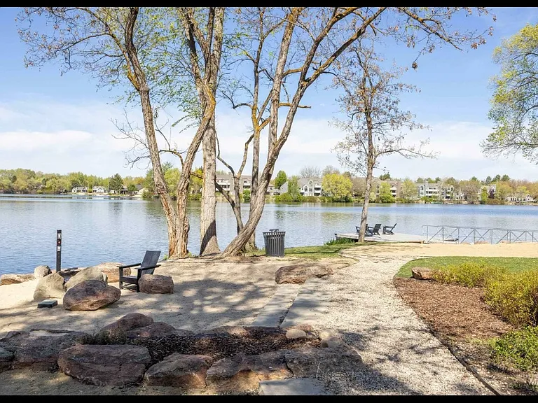3311 N Lakeharbor Ln #206 — Photo 2