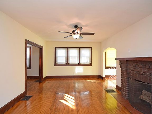 4th image of 4495 Homer Ave