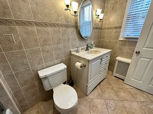 Rented by Ulas Real Estates Inc | media 5