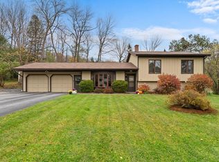 23 Lague Ln, Barre, VT 05641