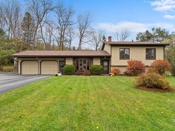 23 Lague Lane, Barre Town, VT 05641