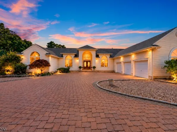 199 Royal Oak Dr, Ocean Twp., NJ 08758