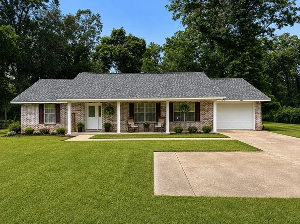 560 River Rd, Alexandria, LA 71302