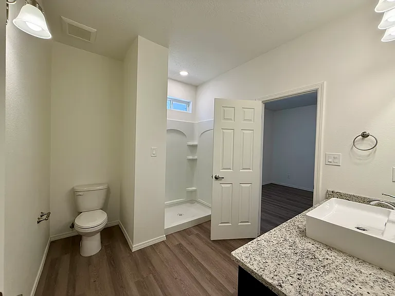 267 San Clemente Ave NW — Photo 12