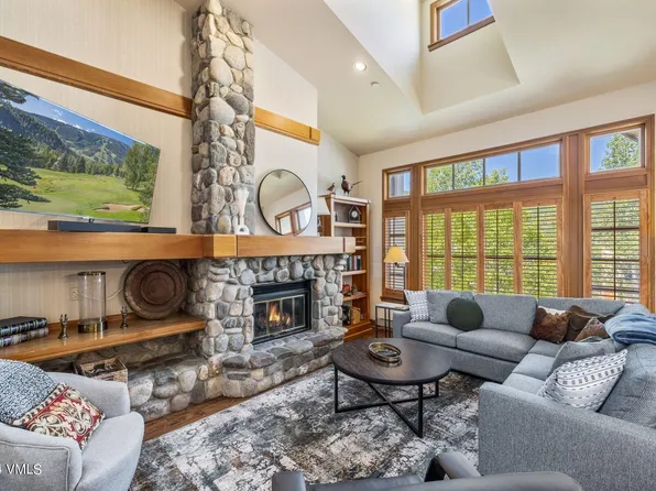 17 Meadow Ct APT E-3, Beaver Creek, CO 81620