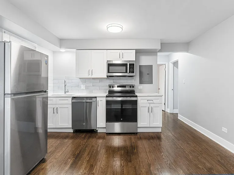 7900 S Merrill Ave #2E — Photo 8