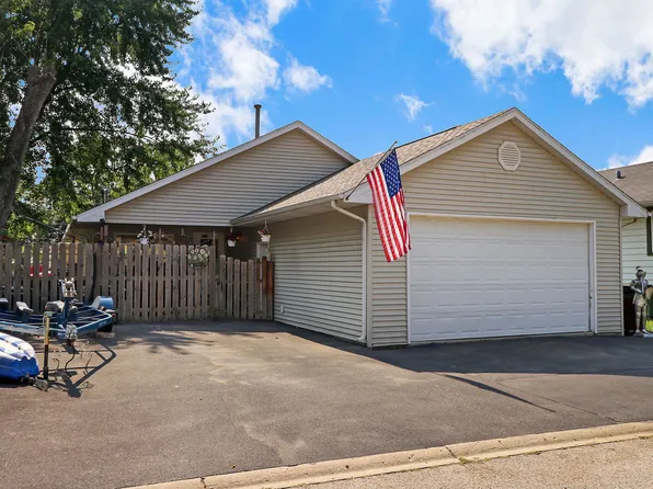 25157 W Mitchell Ct, Ingleside, IL 60041