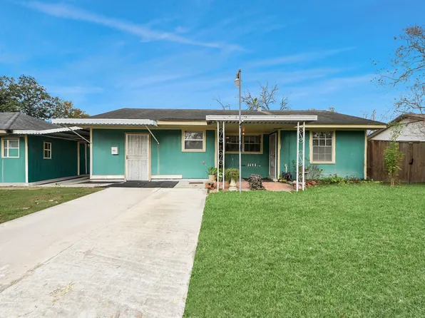 9701 Foredale St, Houston, TX 77075