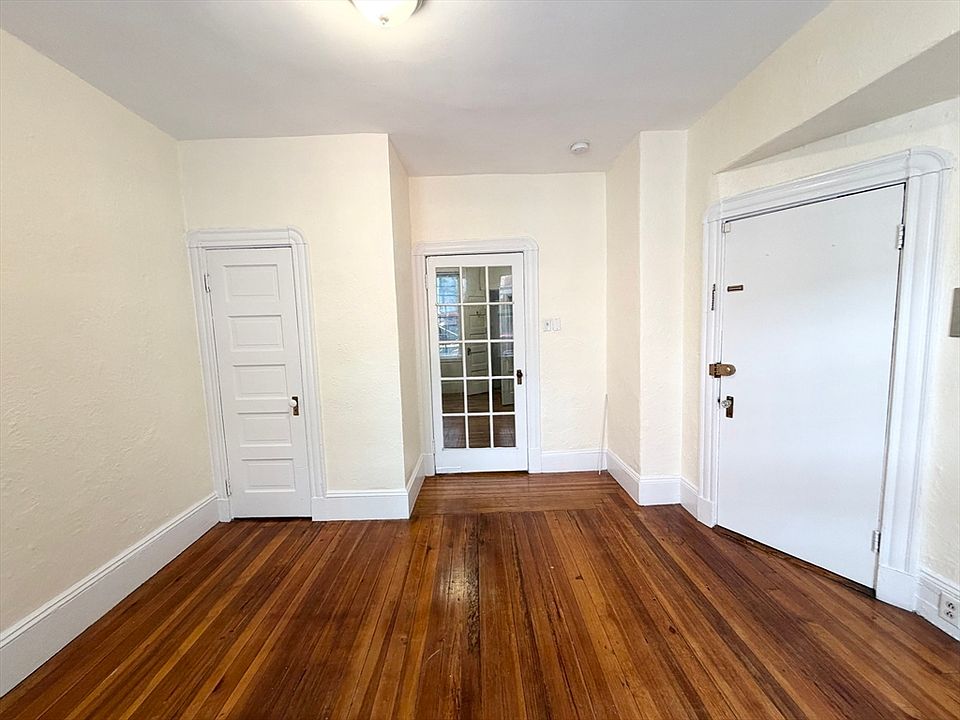 1st image of 70 Revere St APT 1