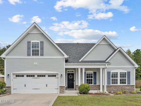 124 Mittams Point Drive, Jacksonville, NC 28546