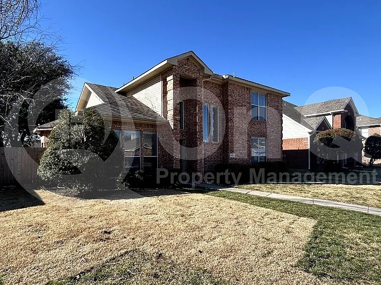 8109 Dock St — Photo 3