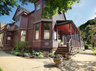 2708 Bridge Ave, Cleveland, OH