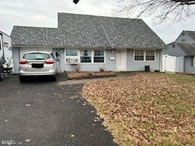 43 Mintleaf Rd, Levittown, PA, 19056