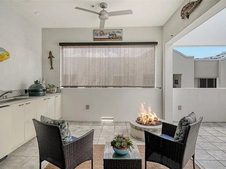 235 Cocoanut Ave #106B — Photo 39