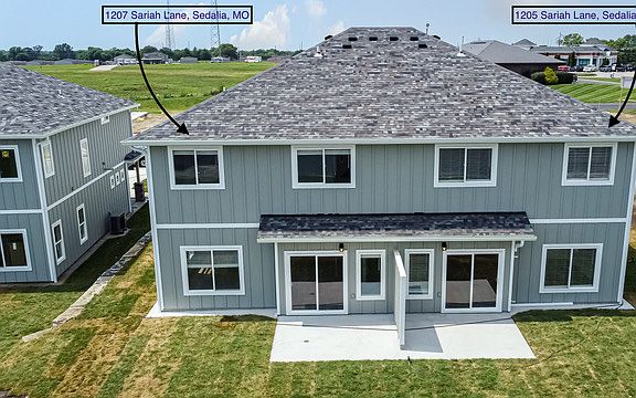 3rd image of 1205 Sariah Ln