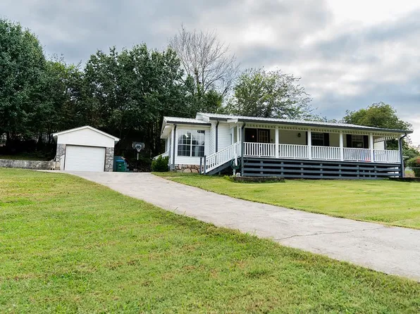 503 Moore Dr, Dalton, GA 30721
