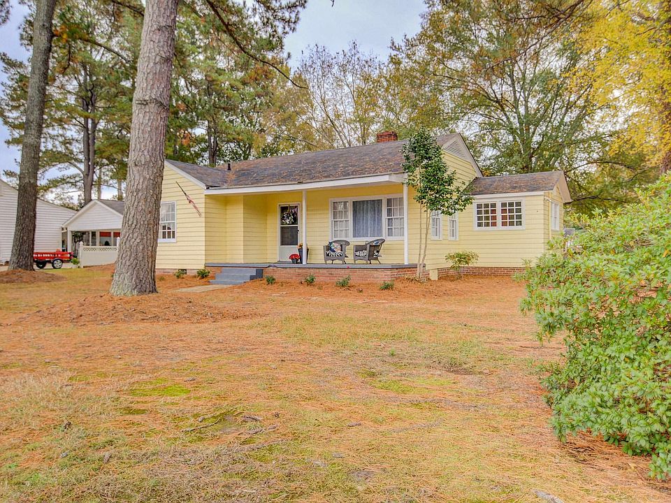 304 McLean St, Spring Hope, NC 27882 Zillow