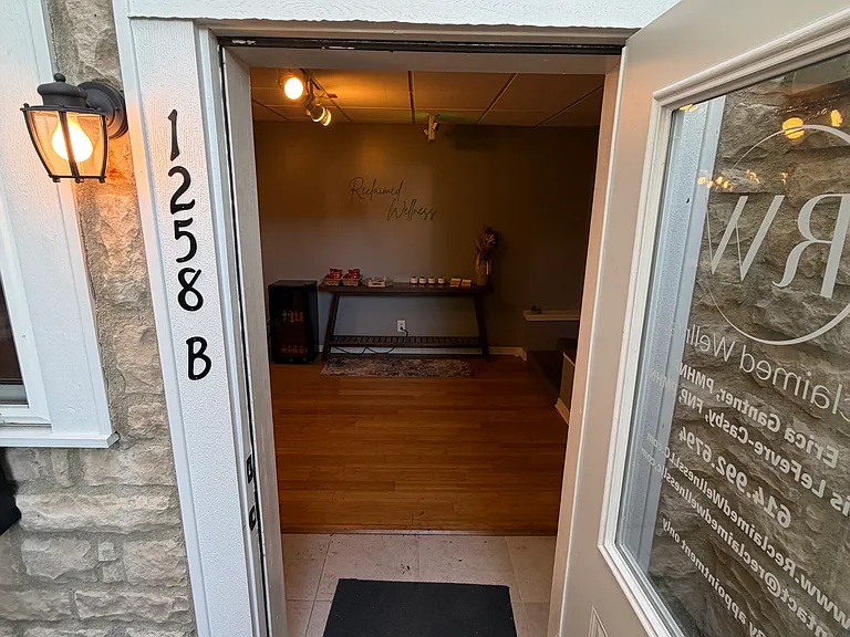 1258 Grandview Ave — Photo 15