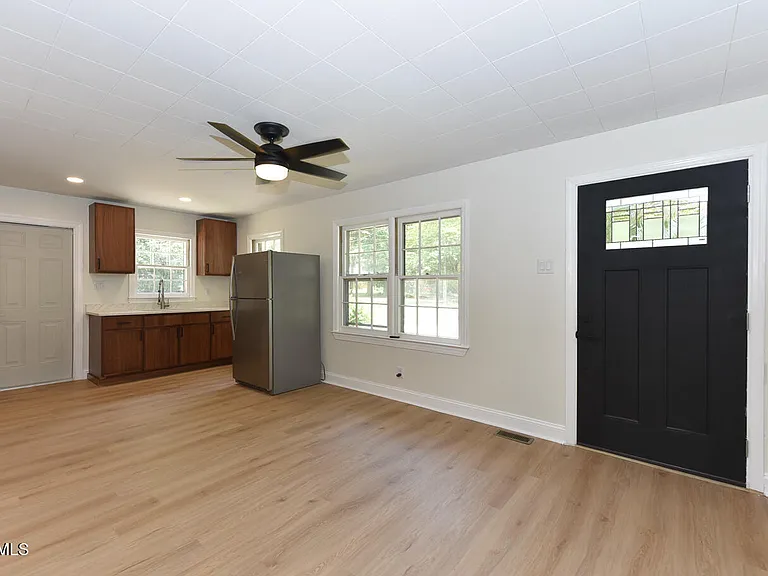 3809 Boddie Dr — Photo 7