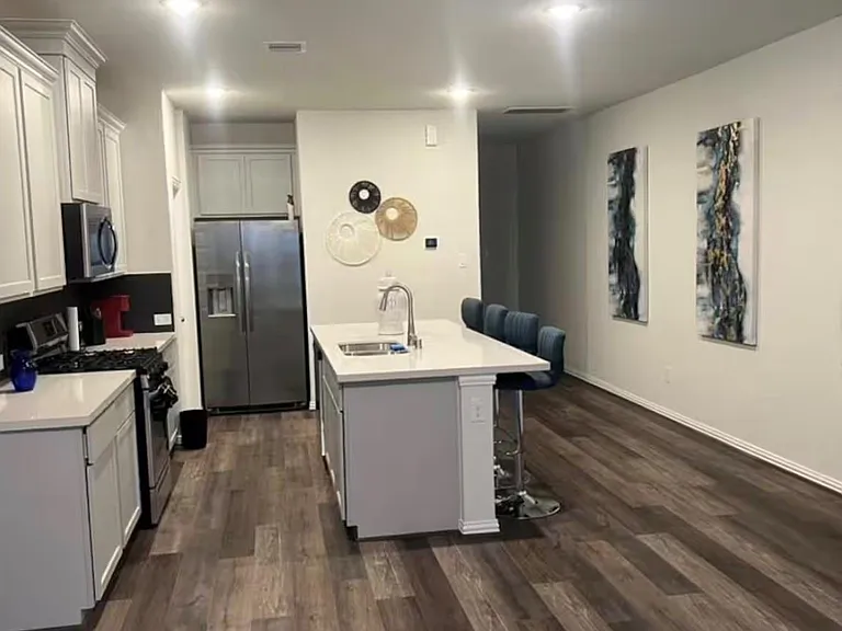 27918 Western Creek Ct — Photo 3