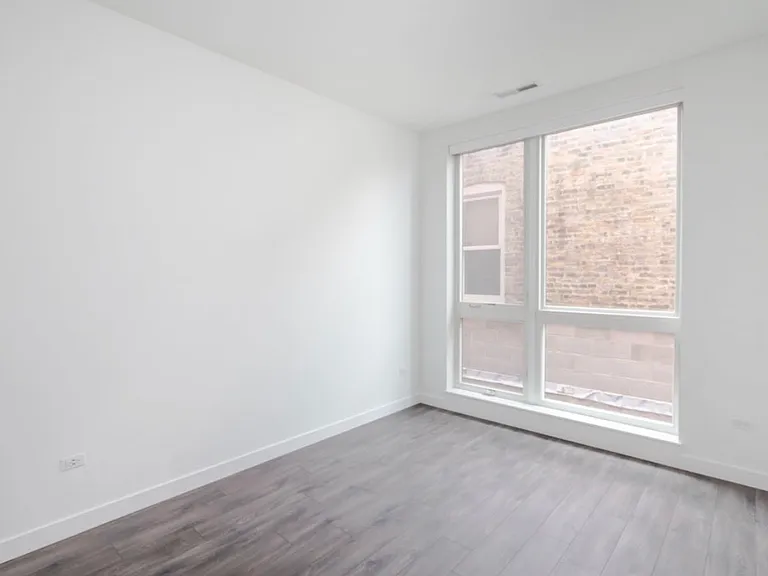 3420 N Lincoln Ave #206 — Photo 7