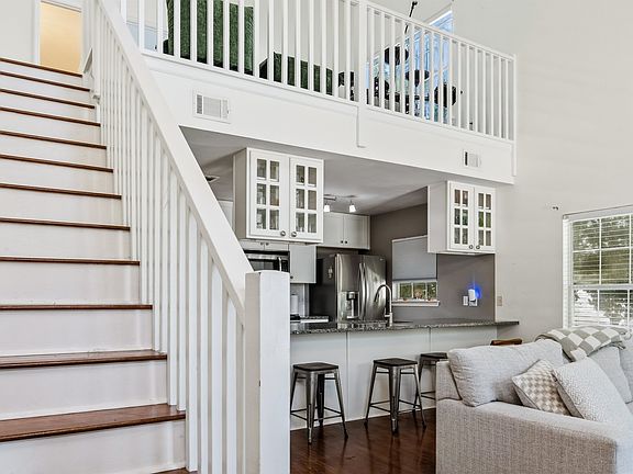 4th image of 1358 Pawnee Pointe Ct