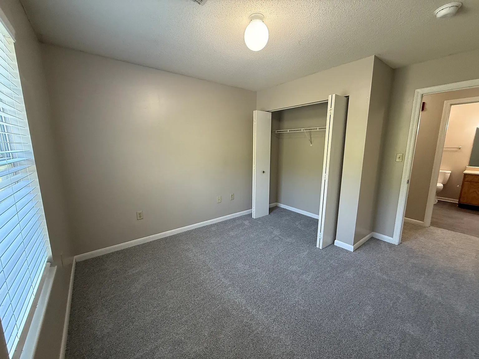 Beason Well Apartments — Photo 4