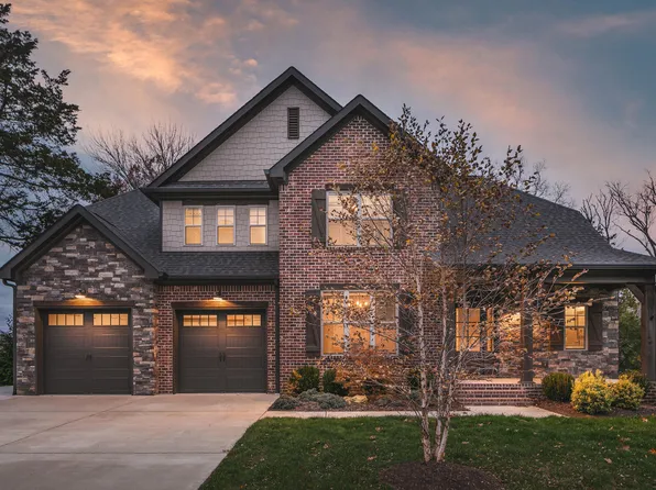 7247 Gregory Dr, Ooltewah, TN 37363