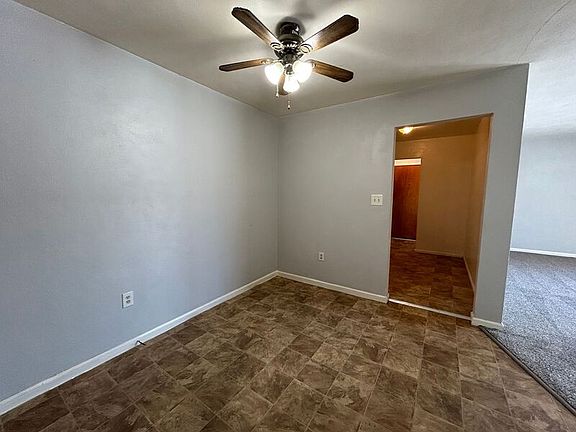 3rd image of 1331 Cherry Hill Dr APT 7
