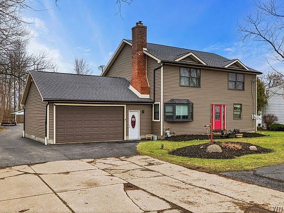 2nd image of 2995 Krueger Rd