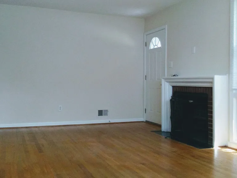 4009 Weller Rd — Photo 3