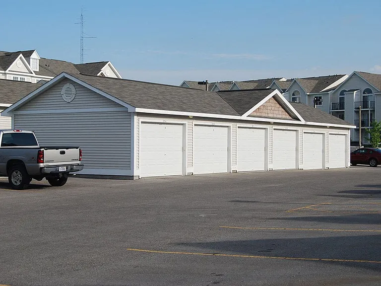 Black Sand Apartment Homes — Photo 38
