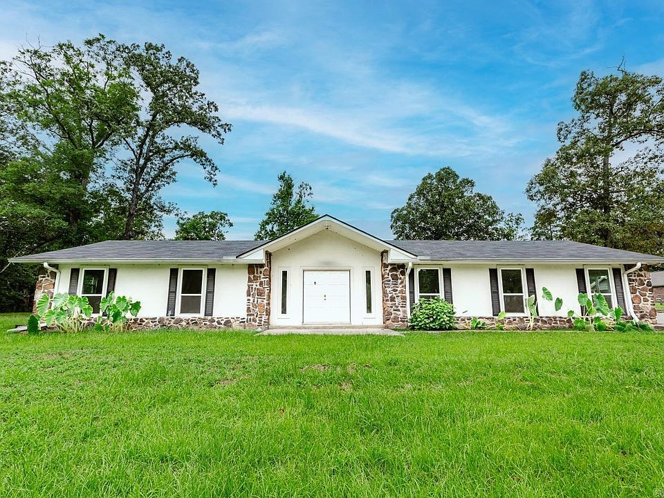 1st image of 130 Timber Ln