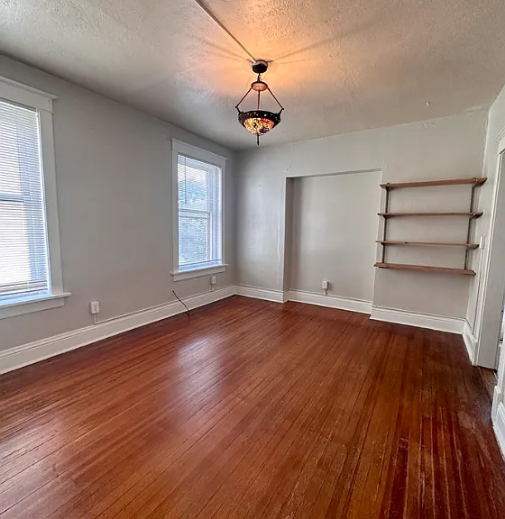 2208 E 17th Ave #8 — Photo 2