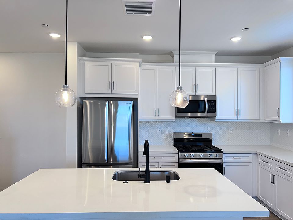 1st image of 4061 E Luna Paseo #26