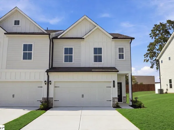 124 Brass Tack Dr, Powdersville, SC 29611