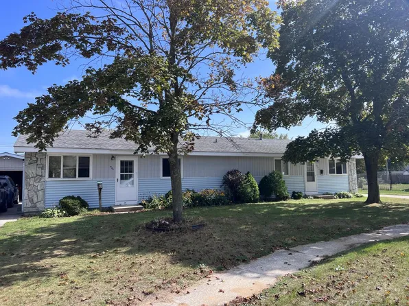 907 Parkway COURT #909, Two Rivers, WI 54241