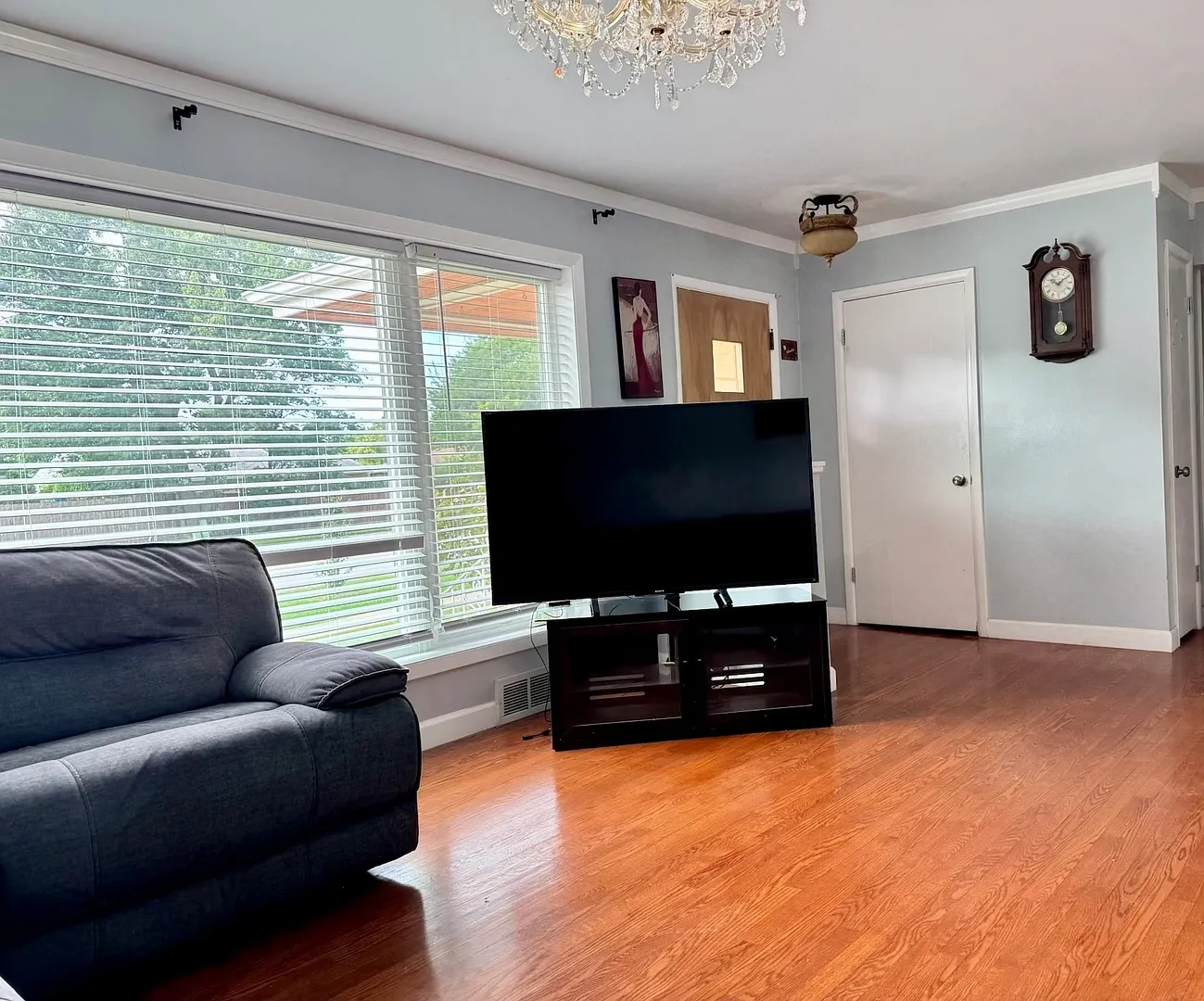 2 bed, 1120 sqft, $2,900 — Photo 4