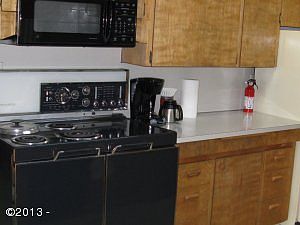3rd image of 3650 NE Surf Ct