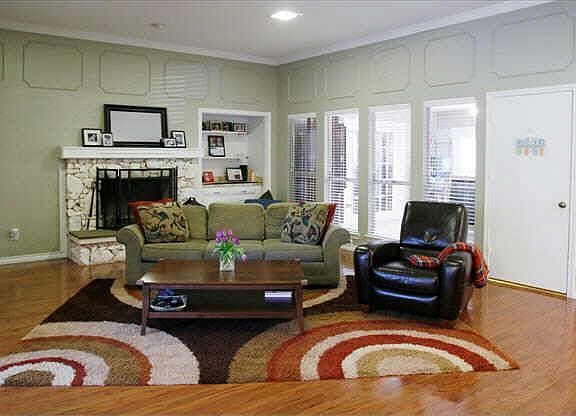 2nd image of 9165 Drumcliffe Ln