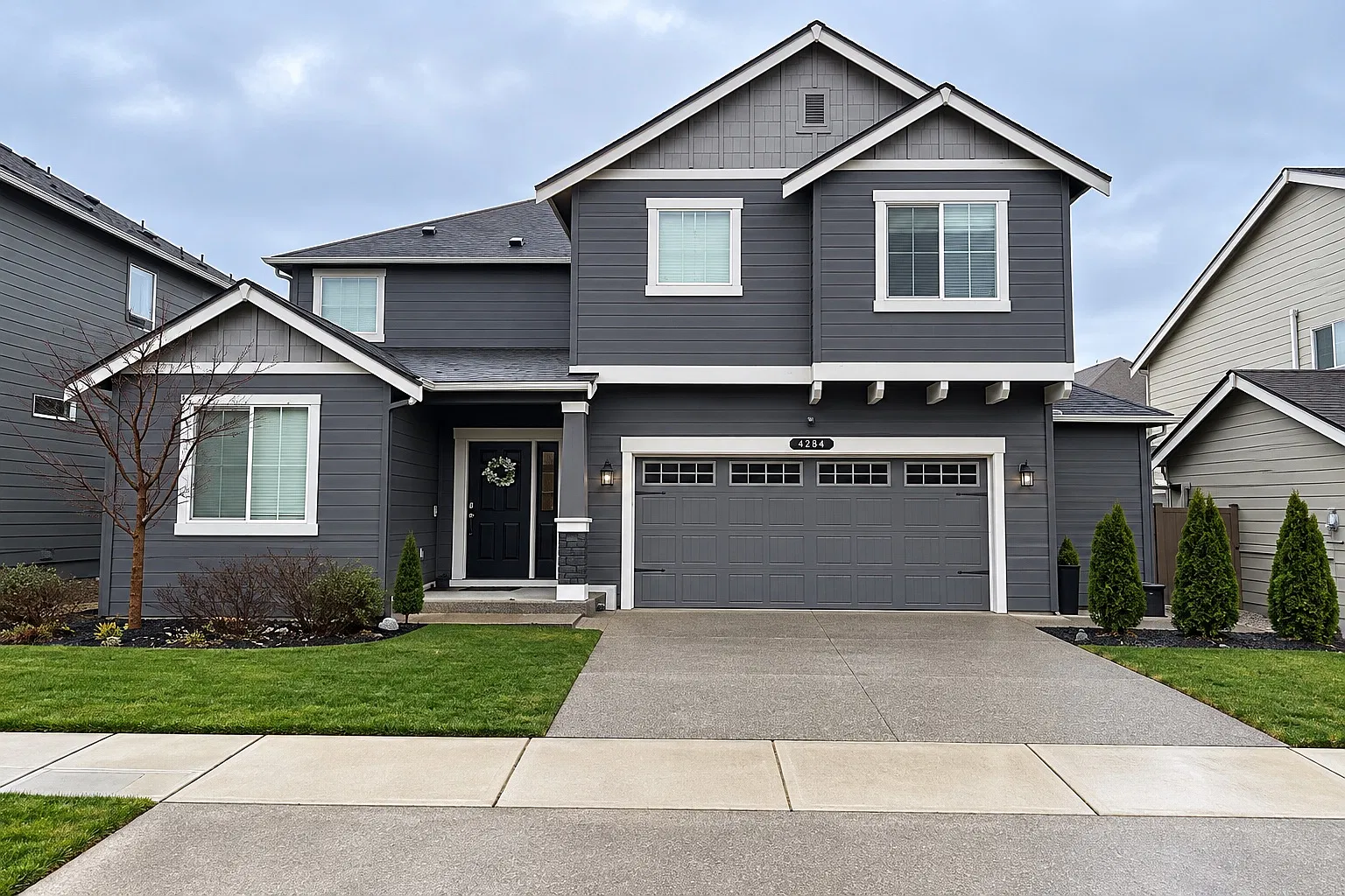 5 bed, 2920 sqft, $3,500 — Photo 1