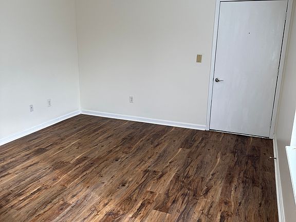 2nd image of 3433 Tabor Ct APT 1