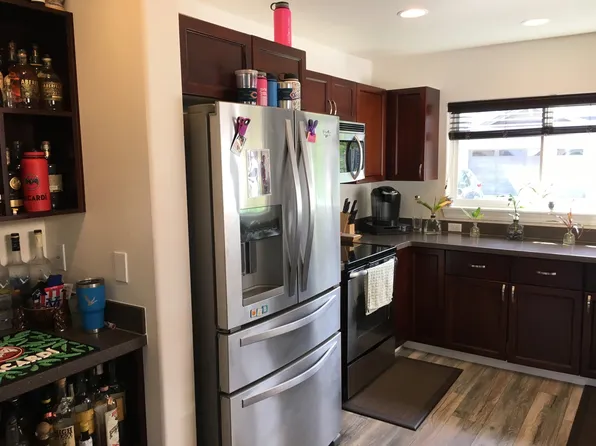 102 Meheu Cir, Kahului, HI 96732