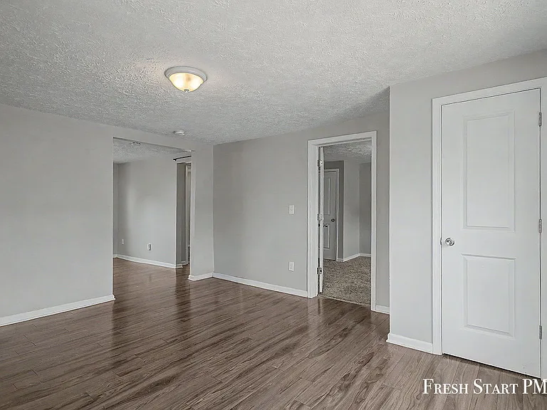 851 Park St SW #2 — Photo 12