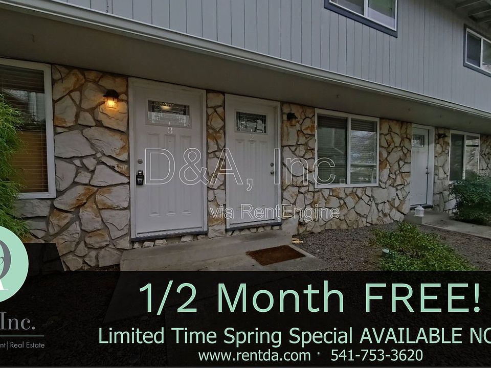 1st image of 136 NE Conifer Blvd APT 3
